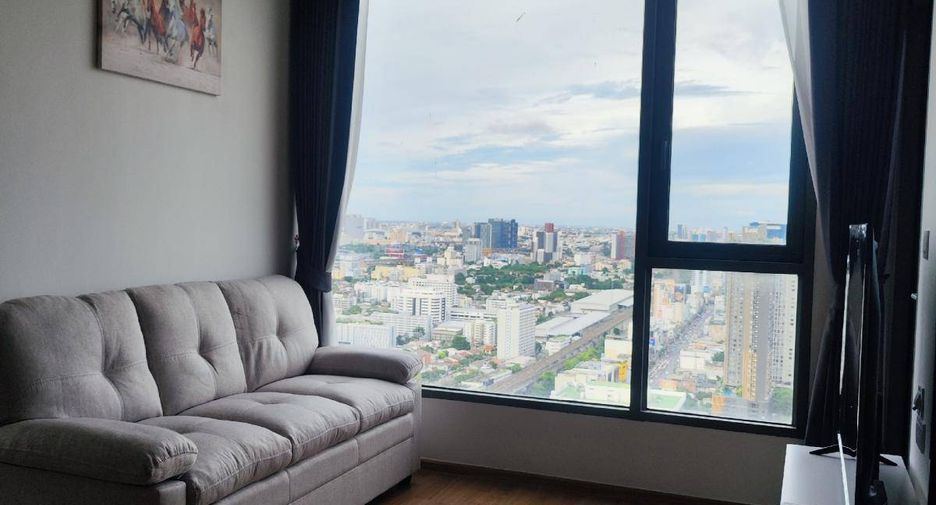 For rent 1 bed condo in Watthana, Bangkok