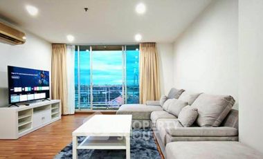 Wohnung zur Miete mit 3 Zimmer in Yan Nawa, Bangkok
