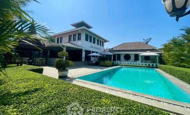 Casa en alquiler de 4 habitaciones en Bang Lamung, Chonburi