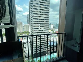 À louer 1 chambre condo à Huai Khwang, Bangkok