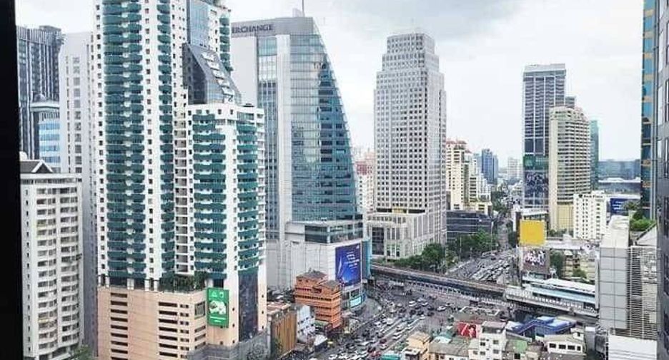 For rent 1 bed condo in Khlong Toei, Bangkok
