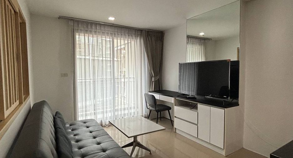 For rent 1 bed condo in Khlong Toei, Bangkok