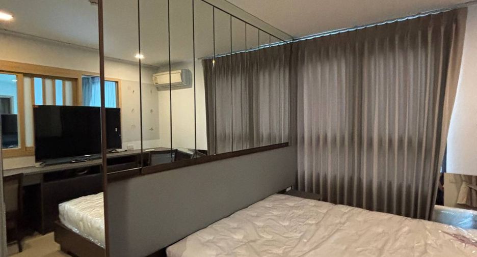 For rent 1 bed condo in Khlong Toei, Bangkok