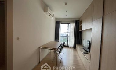 For rent 2 bedrooms condo in Phaya Thai, Bangkok