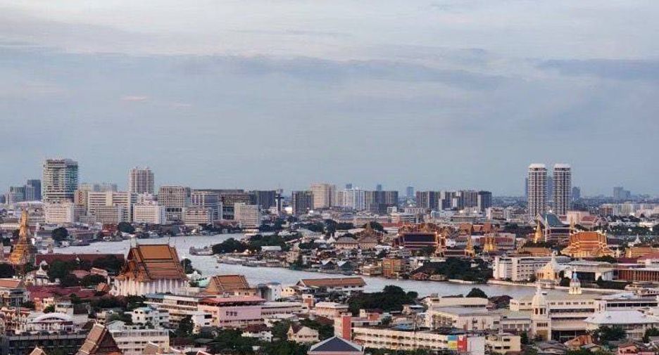 For rent 2 bedrooms condo in Khlong San, Bangkok