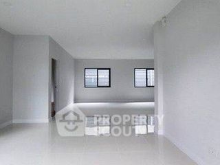 For rent 4 ベッドルーム house in Don Mueang, Bangkok