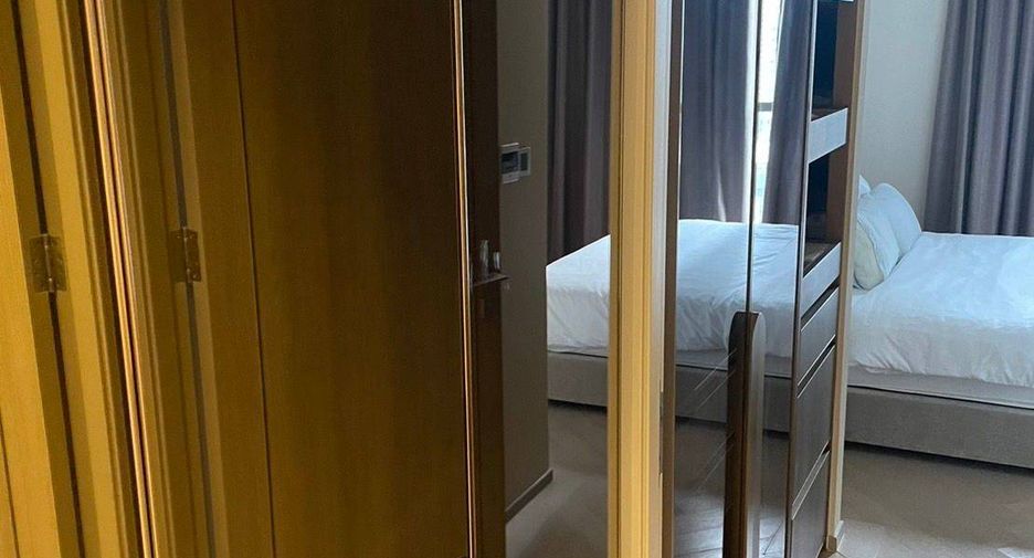 Condo en alquiler de 1 habitaciones en Sathon, Bangkok