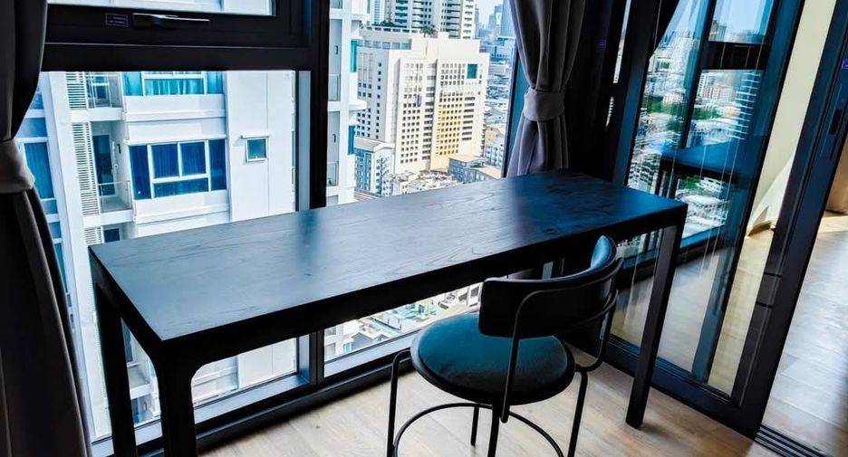 Condo en alquiler de 2 habitaciones en Ratchathewi, Bangkok