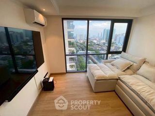 For rent 2 bedrooms condo in Yan Nawa, Bangkok