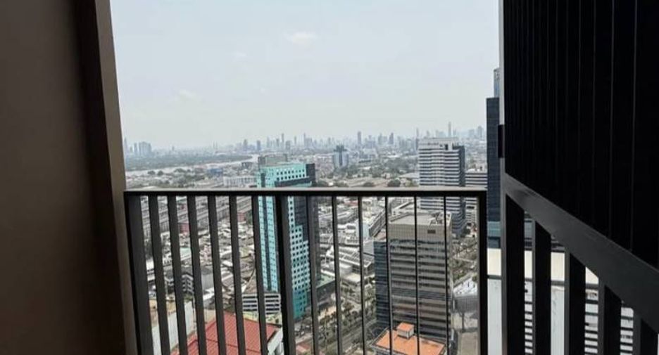 Condo en alquiler de 2 habitaciones en Khlong Toei, Bangkok