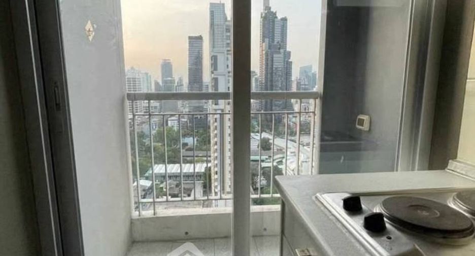 For rent 1 bed condo in Sathon, Bangkok