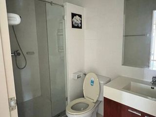 出租 2 卧室 公寓 在 Khlong San, 曼谷