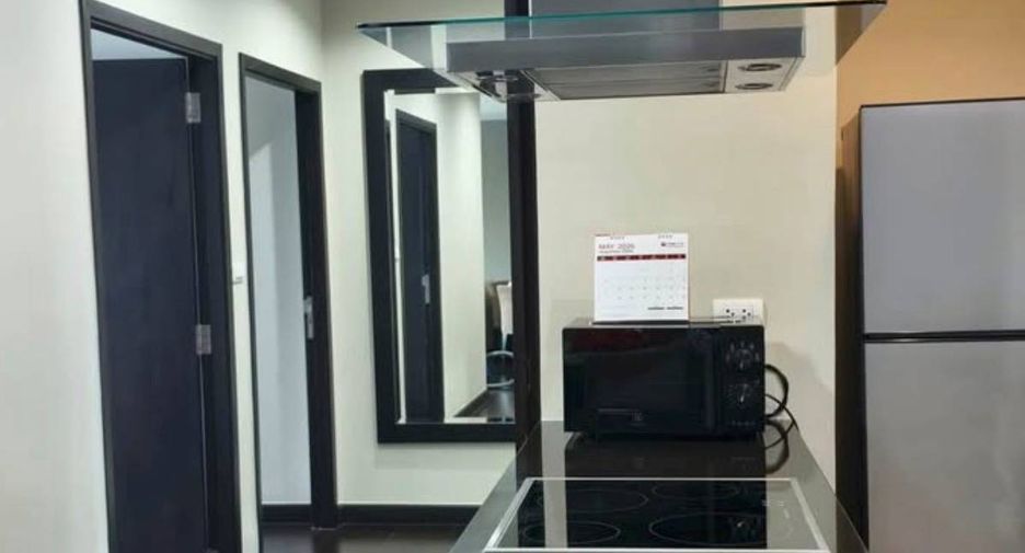 Condo en alquiler de 2 habitaciones en Sathon, Bangkok