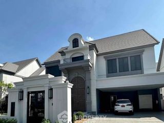 For rent 4 bedrooms house in Bang Khen, Bangkok