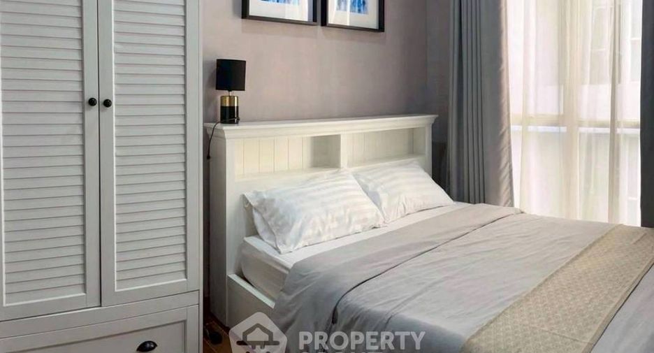 For rent 2 bedrooms condo in Pathum Wan, Bangkok