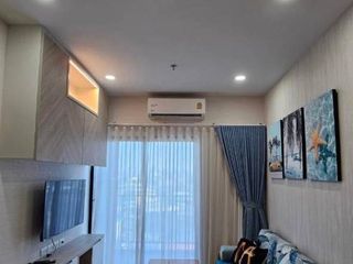 Condo en alquiler de 1 habitaciones en Khlong San, Bangkok