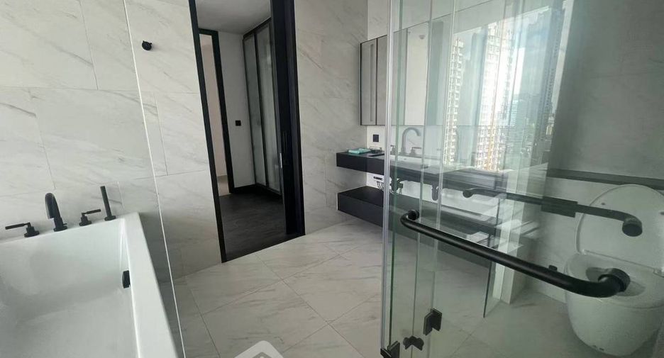 À louer 2 chambres condo à Sathon, Bangkok