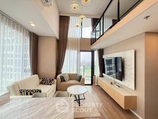 À louer 2 chambres condo à Huai Khwang, Bangkok