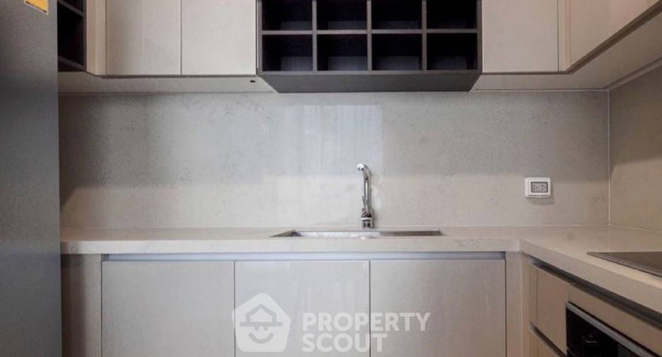 For rent 2 ベッドルーム condo in Khlong Toei, Bangkok