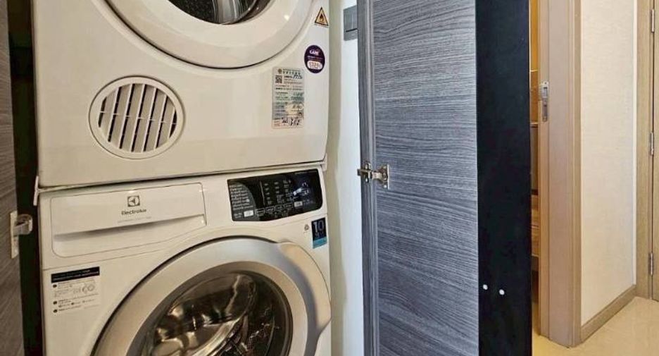 Condo en alquiler de 2 habitaciones en Watthana, Bangkok