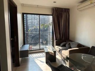 Wohnung zur Miete mit 2 Zimmer in Huai Khwang, Bangkok
