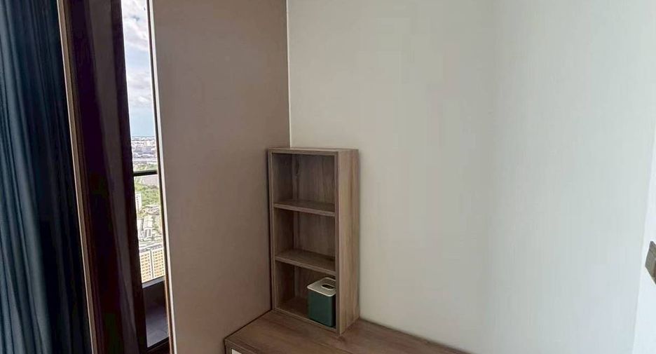 For rent 1 bed condo in Huai Khwang, Bangkok