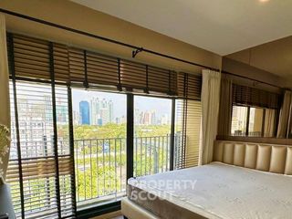 Condo en alquiler de 1 habitaciones en Pathum Wan, Bangkok