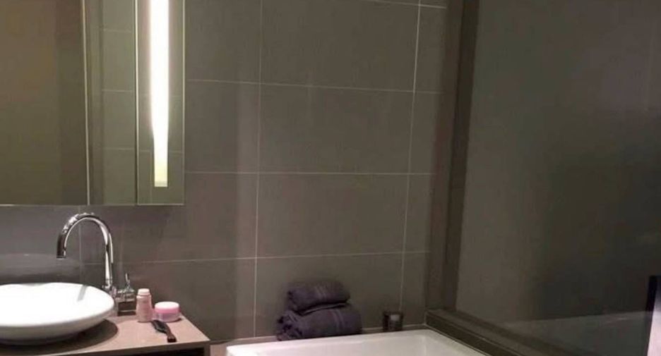 For rent 1 bed condo in Bang Rak, Bangkok