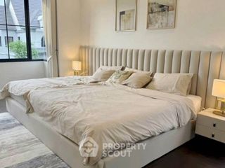 For rent 4 bedrooms house in Bang Khen, Bangkok