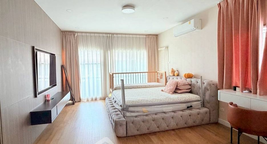 For rent 4 bedrooms house in Saphan Sung, Bangkok