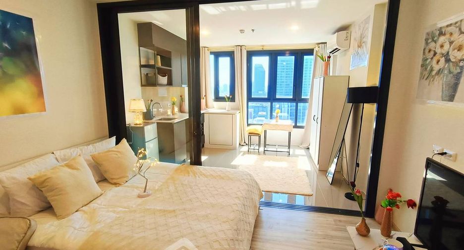 Wohnung zur Miete mit 1 Zimmer in Huai Khwang, Bangkok