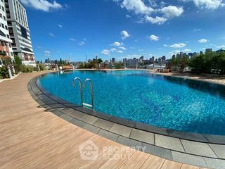 For rent 2 bedrooms apartment in Watthana, Bangkok