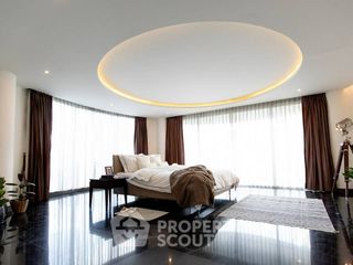 For rent 3 bedrooms apartment in Watthana, Bangkok