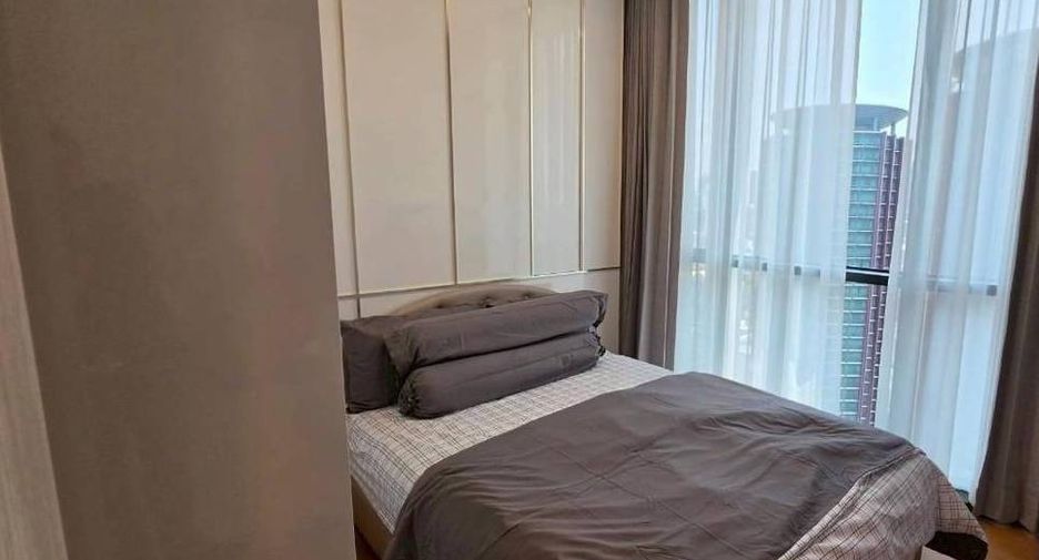 À louer 2 chambres condo à Pathum Wan, Bangkok