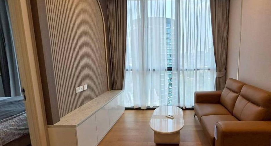 À louer 2 chambres condo à Pathum Wan, Bangkok