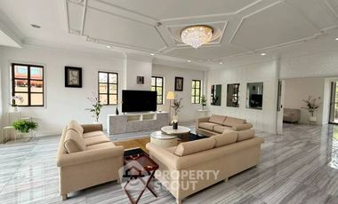 For rent 4 bedrooms apartment in Watthana, Bangkok