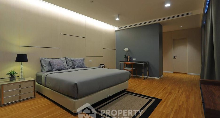 À louer 2 chambres appartement à Watthana, Bangkok