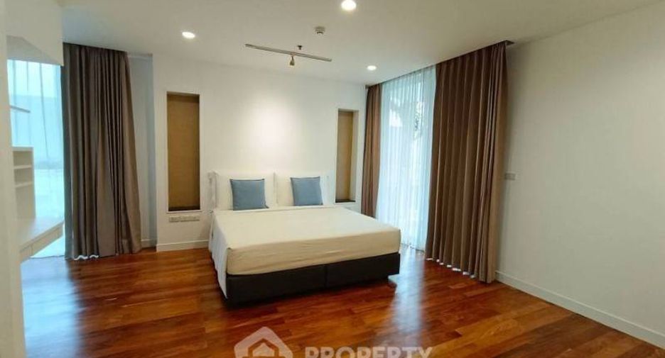 Apartamento en alquiler de 4 habitaciones en Watthana, Bangkok