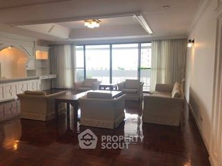 For rent 3 bedrooms apartment in Khlong Toei, Bangkok