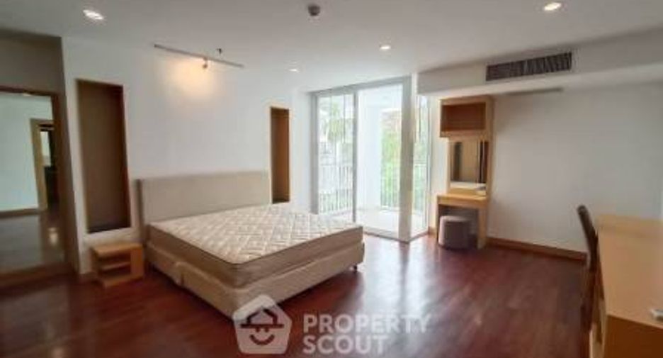 À louer 3 chambres appartement à Watthana, Bangkok