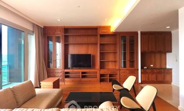 Wohnung zur Miete mit 3 Zimmer in Pathum Wan, Bangkok