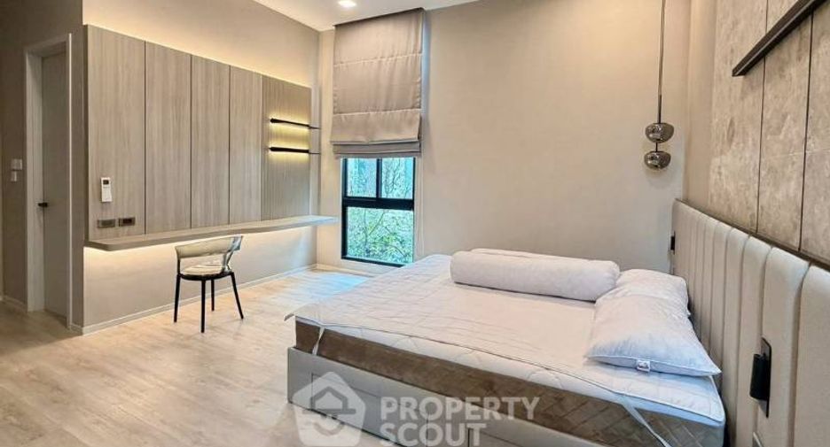For rent 4 bedrooms house in Saphan Sung, Bangkok