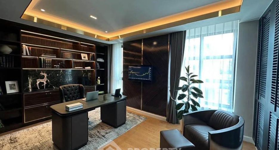 For rent 6 bedrooms house in Saphan Sung, Bangkok