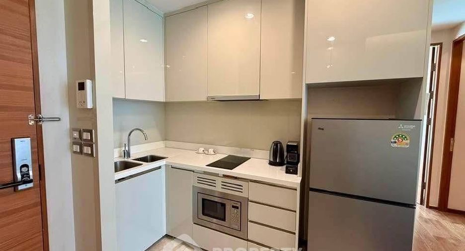 For rent 1 bed condo in Khlong Toei, Bangkok
