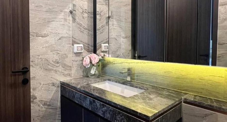 For rent 1 bed condo 