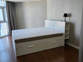 Аренда 3 спальни кондо в Хуаи Кхщанг, Бангкок