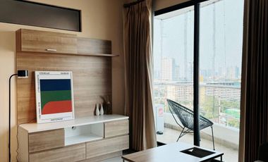 Condo en alquiler de 1 habitaciones en Bang Kho Laem, Bangkok