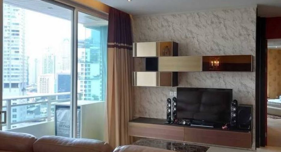 For rent 2 bedrooms condo in Sathon, Bangkok