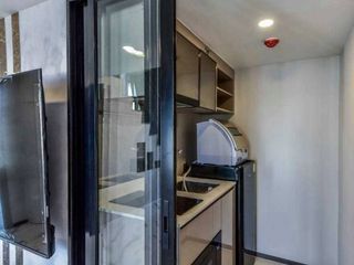 Condo en alquiler de 2 habitaciones en Ratchathewi, Bangkok