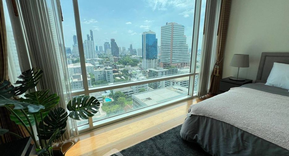 Condo en alquiler de 2 habitaciones en Khlong Toei, Bangkok